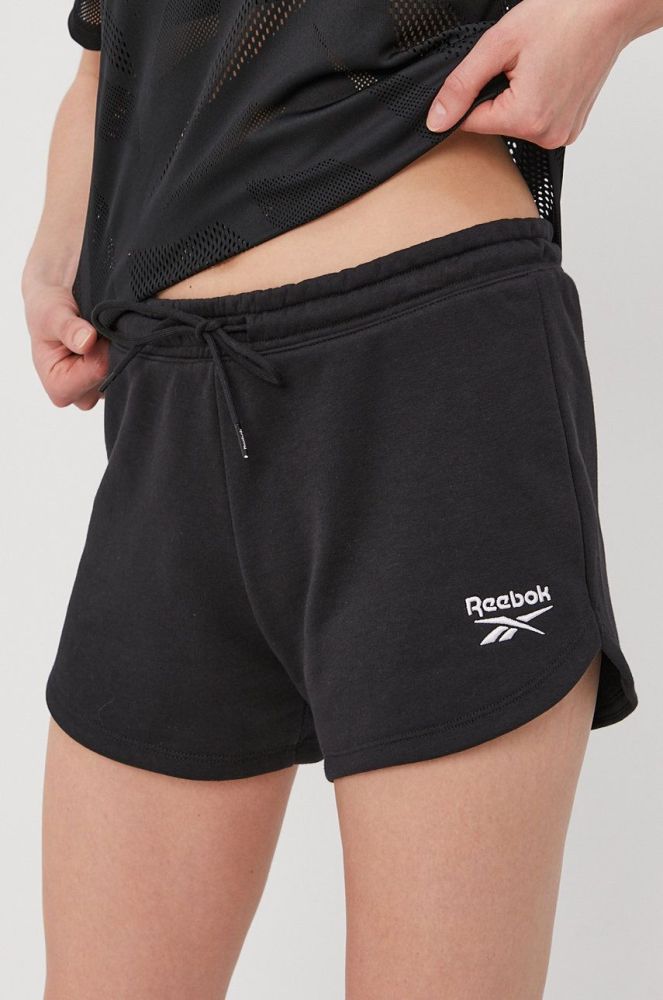 Шорти Reebok GL2554 жіночі колір чорний гладкі GL2554-BLACK