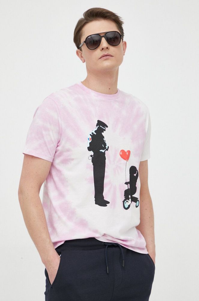 Бавовняна футболка Guess x Banksy колір рожевий візерунок